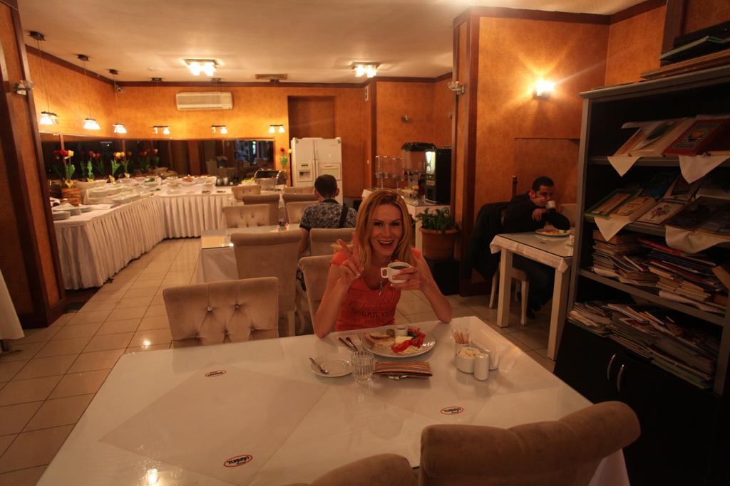 Turvan Hotel Istanbul Luaran gambar